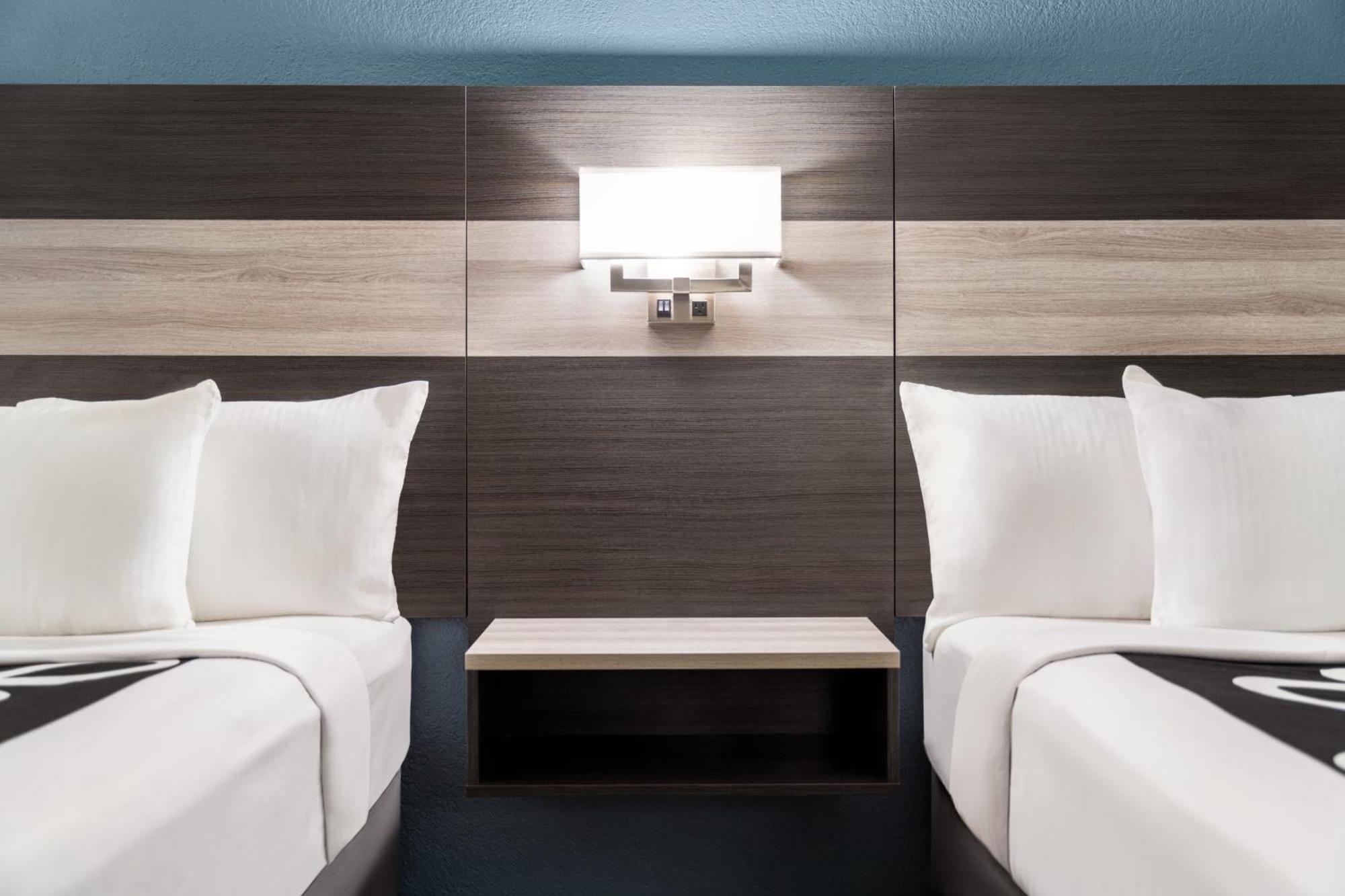 La Quinta Inn By Wyndham Victoria Luaran gambar