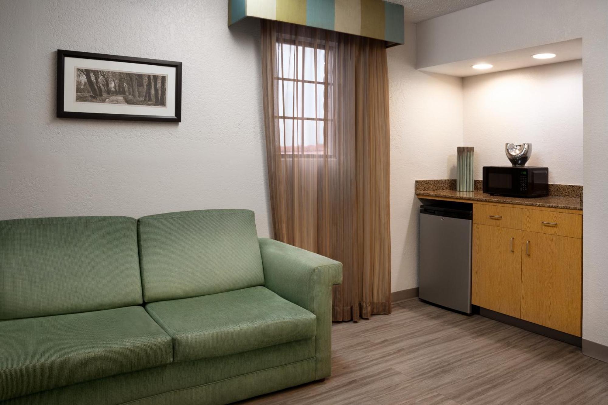 La Quinta Inn By Wyndham Victoria Luaran gambar